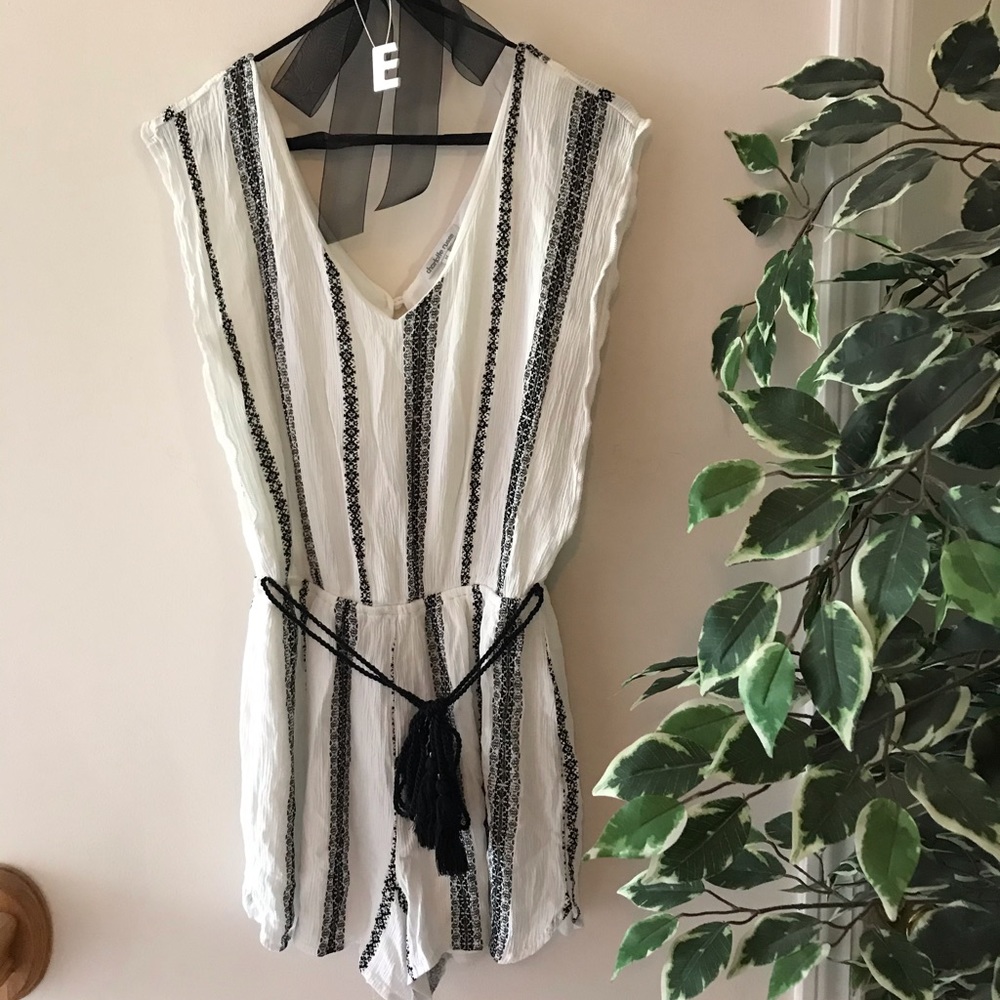 ♣️ Boho Romper with Braided Belt-White & Black